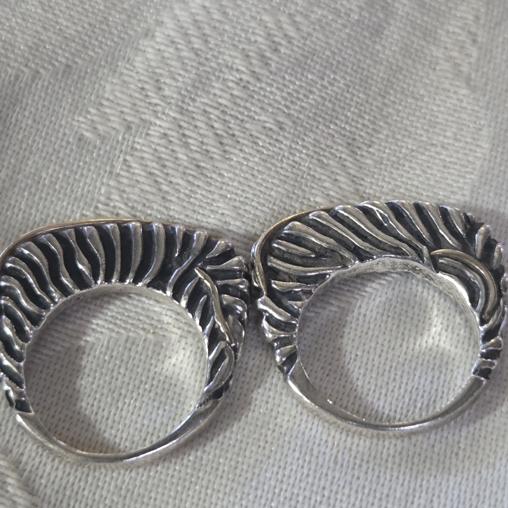 Dian Malouf Set of 3 Stack Rings, SS & 14k, Size 5.25 - Picture 11 of 16